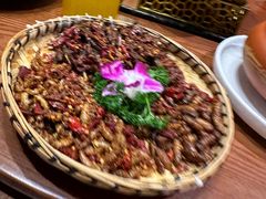 -老滇山寨•云南特色菜•地方菜•民族风情歌舞表演(金碧店)