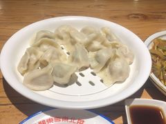 酸菜猪肉饺子-關東雪东北菜(中庚漫游城店)