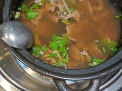 -怪难吃·乐山跷脚牛肉(新牌坊店)