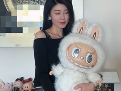 -泡泡玛特POPMART(蓝色港湾店)