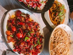 -巴厘龙虾·榜首油焖大虾(音乐学院·沿江酒馆店)