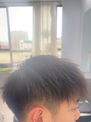 点击看大图 -LILI·HAIR SALON理理造型