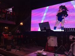 -爱啤精酿·民谣酒馆(滨江店)