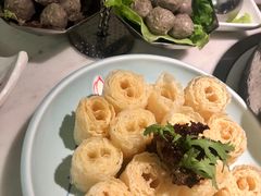 -左庭右院鲜牛肉火锅(浦江欢乐颂店)