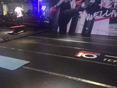 -一兆韦德健身(浦东万达会所)