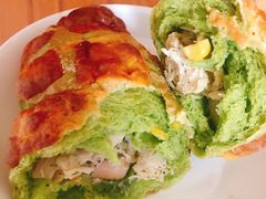 牛油果熏鸡肉包-LELECHA乐乐茶(上海五角场万达广场店)