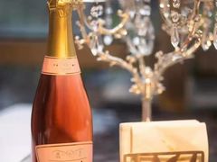 -九月里.自由花园餐厅