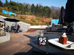 -UNI UNI(环亚凯瑟琳店)