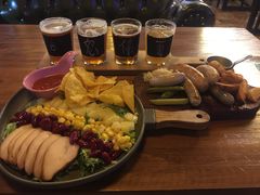 -麦落精酿啤酒餐吧(先农大院店)