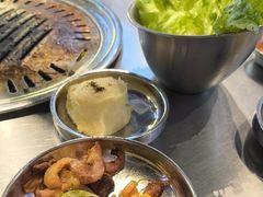 -哈哈碳都·牛肋条无限自助烤肉(台江万达店)