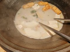 -陈大锅·岳阳鱼馆·地道岳阳菜(美食街店)