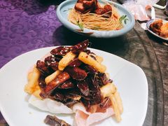 拔丝紫薯-95号酱骨·一块豆腐(展春园西路店)