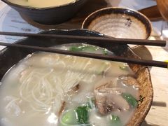 -十面欢腾·海鲜面·台式Bistro(长乐路店)