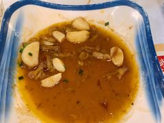 -霄汉牛三鲜湖北砂锅菜(万松园2店)