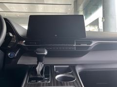 -南充通源宝马4S店(高坪店)