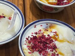 -云阿蛮云南生烫牛肉米线(奉贤路店)