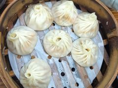 -莱莱小笼·乔艾