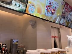 -DQ·蛋糕·冰淇淋(湖景东路店)