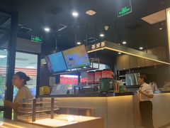 -呷哺呷哺(常营华联店)
