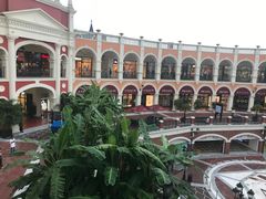 -佛罗伦萨小镇广佛名品奥特莱斯(疏港路店)