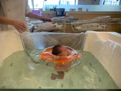 -广州安和泰医学月子会所