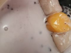 -满记甜品(巴黎春天宝山店)