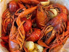 -叶派龙虾•招牌香辣蟹·海鲜(中海国际店)