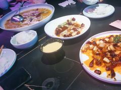 -粉墨特色菜·烧烤音乐酒馆