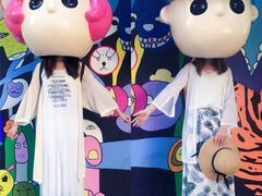 -莓园冰淇淋店