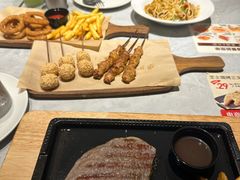 -必胜客(WOW南雄店)