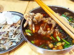 -鸿顺老铁锅美蛙鱼府(解放碑店)