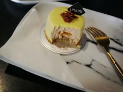 -UNI UNI(环亚凯瑟琳店)