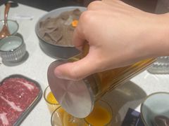 -牛村来人潮汕牛肉火锅(西单店)