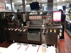 -麦当劳(东急新天地店)