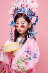 -咔咔儿童摄影馆