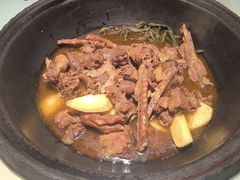 -鱼窝棚柴火铁锅炖(富山屯店)