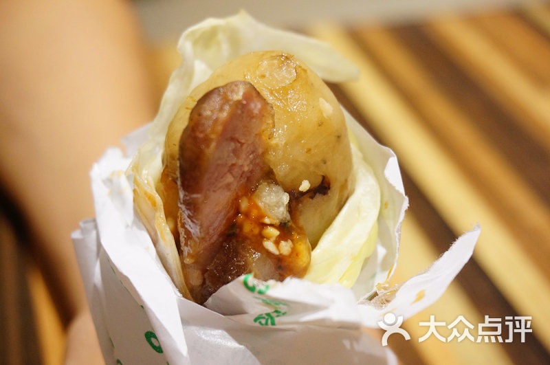 台湾美食小巷 大肠包小肠大肠包小肠图片 - 第1张