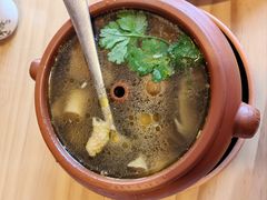 -小厨子私房菜·云南美食店