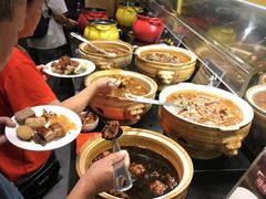 -四海一家自助餐(益田假日广场店)