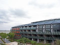 -上海滴水湖皇冠假日酒店