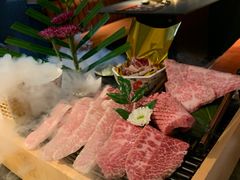 -铭牛烧肉·和牛海鲜自助(高新月牙湖店)