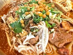 -张翻越·川渝冒菜·武汉黑鸭煲(城北万象城店)