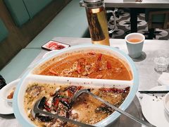 -姚姚酸菜鱼·金戈戈香港豉油鸡(喜荟城联名店)