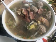牛丸牛杂汤-华威达牛庄(黄埔大道西店)