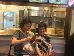 等位区-功德林(南京西路店)