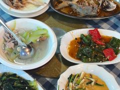 -钱大妈海鲜饭店(保利林语店)