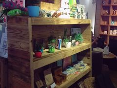 -Who乎coffee&bar