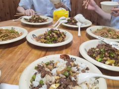 -何永光123鲜牛肉馆(1号店)
