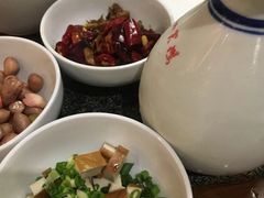 -小天鹅火锅·一线江景洪鼎旗舰店(洪崖洞店)