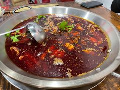 红油锅底-孙婆婆美蛙兔火锅(踏水桥店)